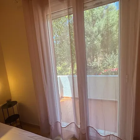 Seaside Garden House 8 * Dassia (Corfu)